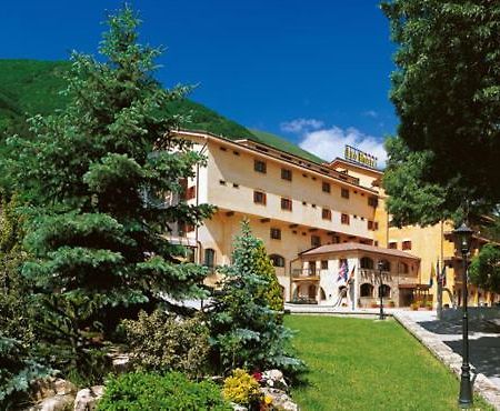 Leo Hotel Леонесса Екстер'єр фото
