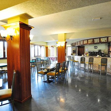 Leo Hotel Леонесса Екстер'єр фото
