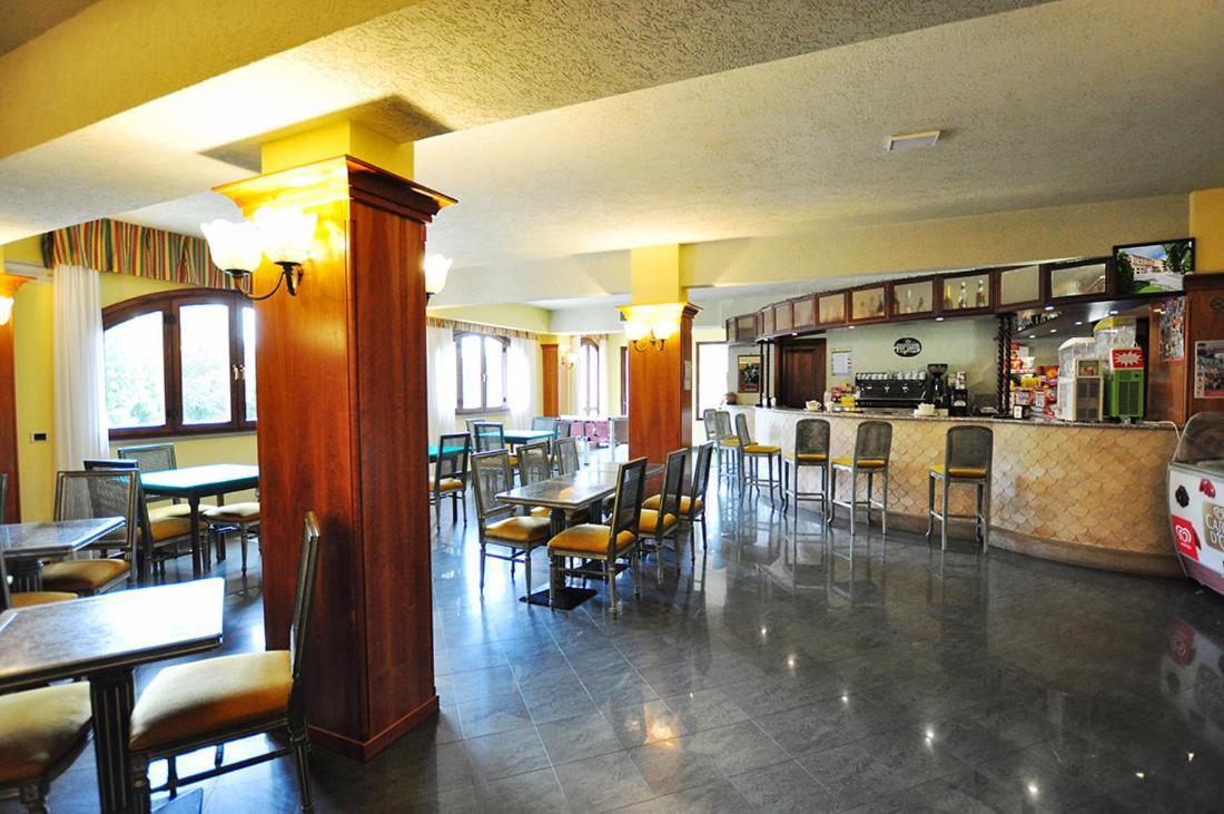 Leo Hotel Леонесса Екстер'єр фото